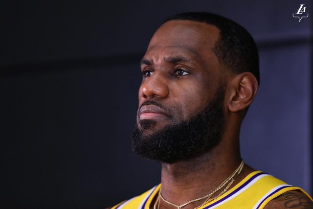 华盛顿22+19独行侠赛季三杀雷霆 猛龙险胜老鹰